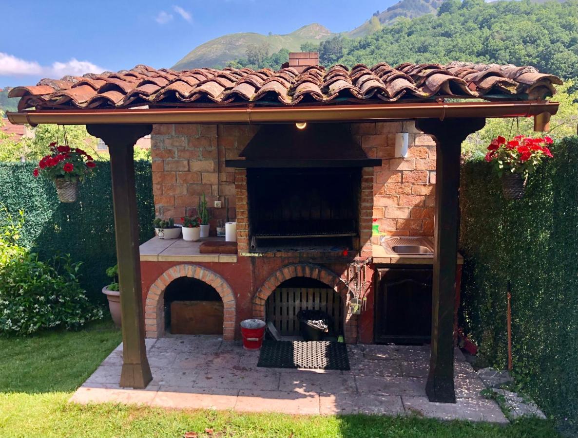 Casa Rural Casa Cerezal Onís Eksteriør bilde